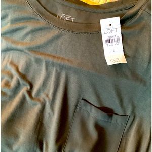 LOFT olive green sleeveless knit with sheer pockets and pleated back size L